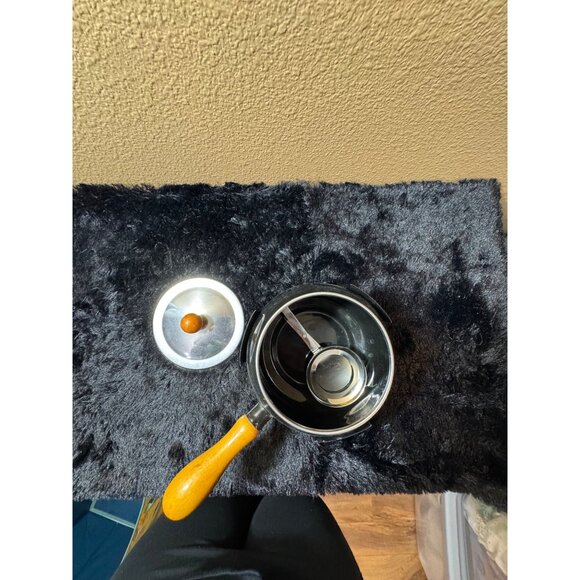 Vintage Aluminum  Fondue Pot Warmer With Wood Handle & Lid - Picture 6 of 8